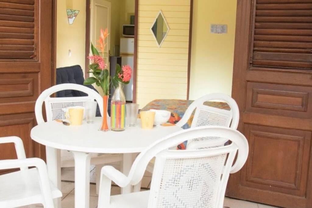 Appartement Populaire Sainte-Anne Extérieur photo