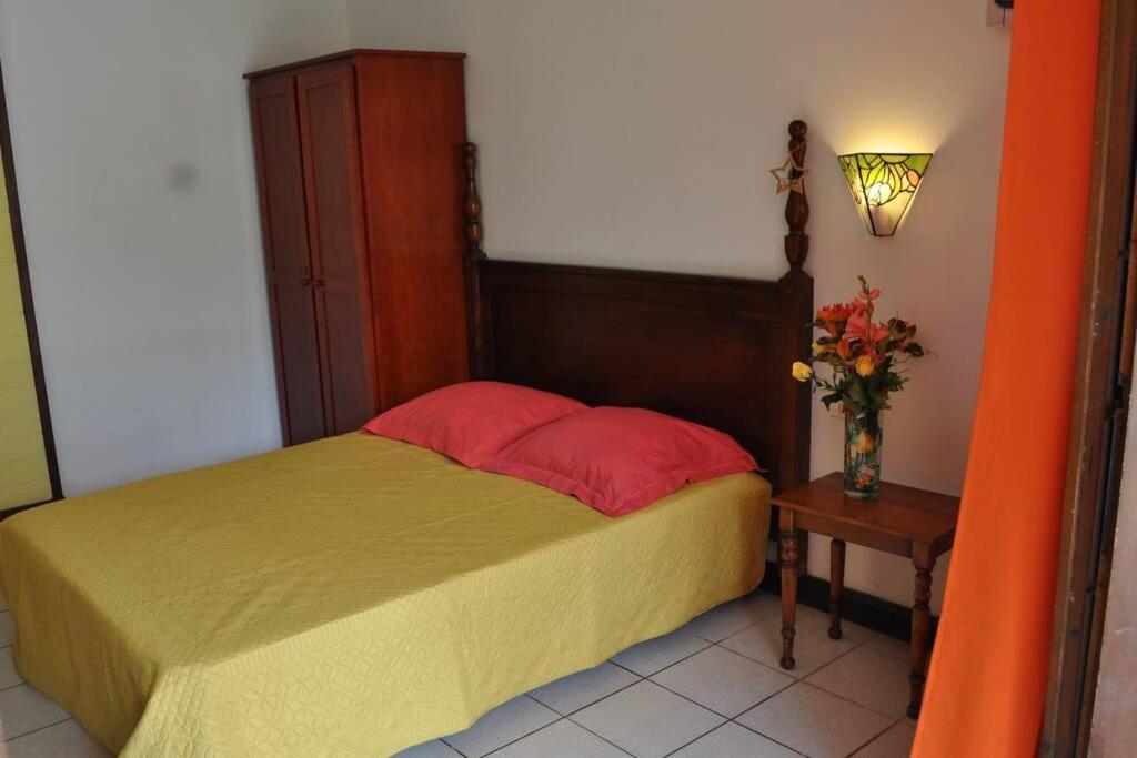 Appartement Populaire Sainte-Anne Extérieur photo
